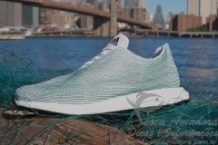 Adidas lanca tenis feito com redes de pesca e lixo de praia