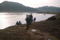 Buscas por jovens que cairam em vertedoudo na Usina Hidreletrica Chapeco-SC