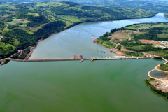 Duas pessoas caem em vertedouro enquanto pescavam proximo Hidreletrica de Foz de Chapeco-RS
