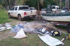 IAP aprende 800 m de redes e 60 kg de pescado ilegal no Parana 3