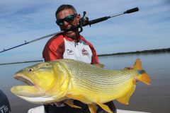 Javier Enrique comanda a 4  temporada de Pasion por la Pesca  na Fish TV