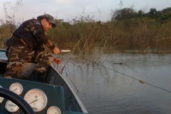 PMA apreende 1.200 metros de redes na represa Capivara no Parana 2