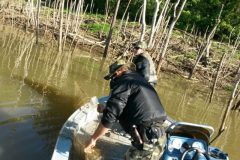 pma-apreende-270-metros-de-redes-em-reservatorio-no-parana