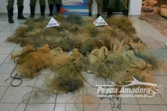 PMA apreende 68 redes de pesca e 11 kg de pescado no Rio Pomba em MG