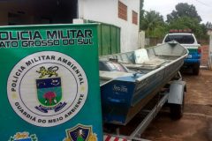 pma-apreende-barco-motor-e-62-kg-de-pescado-durante-fiscalizacao-no-rio-miranda-ms-2