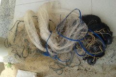 PMA apreende redes e armas durante fiscalizacao no ES