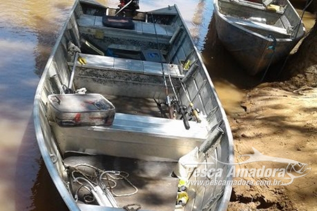 PMA autua sete pessoas por pesca ilegal no Rio Aquidauana-MS