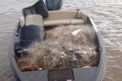 PMA recolhe mais de 2 km de redes e apreende 80 kg de pescado ilegal no Parana