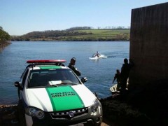 Patrulhamento aquatico realizado pela PMA de Uberaba-MG