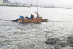 Pescador flagra pesca ilegal na praia da Urca no RJ