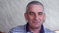 Pescador que pescou estatueta com mais de 4000 anos na Russia