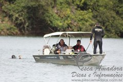 Policia ambiental em patrulha no Rio Grande-MG
