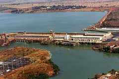 usina-hidreletrica-cachoeira-dourada-no-rio-parnaiba-entre-os-municipios-de-itumbiara-go-e-cachoeira-dourada-mg