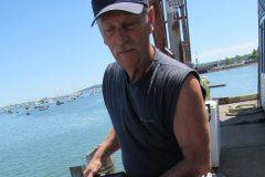 Wayne Nickerson encontra rarissima lagosta azul nos Estados unidos