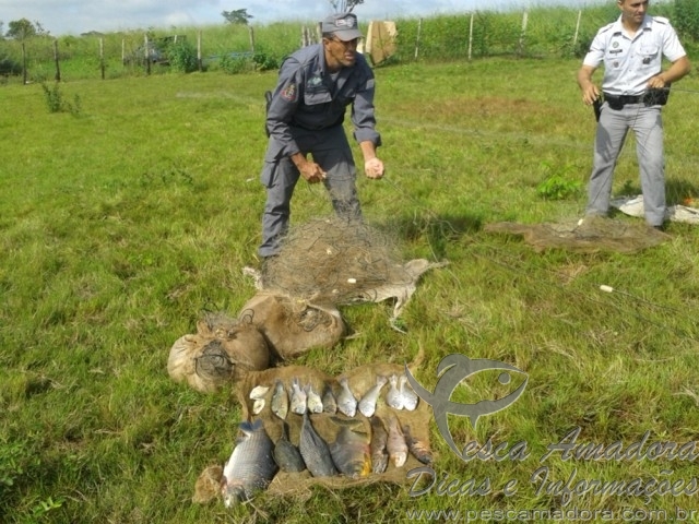 PMA apreende redes e multa dois infratores em Irapuã-SP