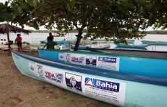 entrega de canoas em marau ba