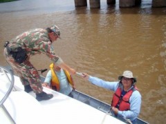 pma autua turista por pesca predatoria